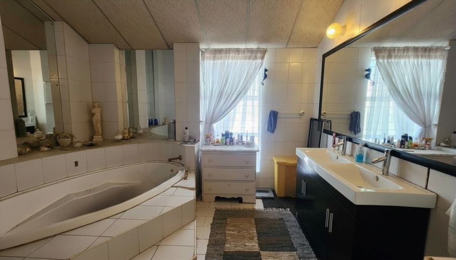 4 Bedroom Property for Sale in Sasolburg Ext 23 Free State